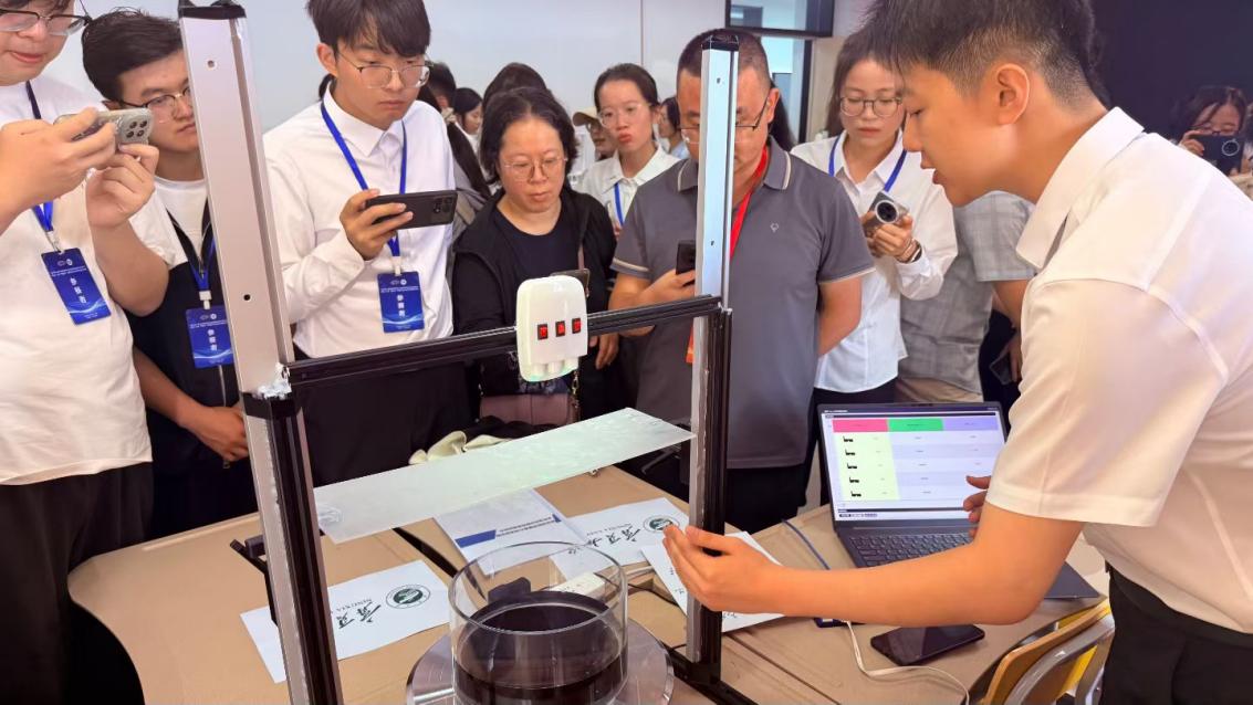 威尼斯人app